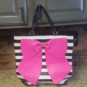 Betsey Johnson bow tote and coin purse